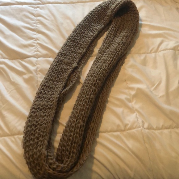 Infinity scarf - Picture 3 of 6